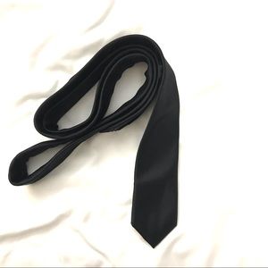 100% Black Silk Narrow Tie
